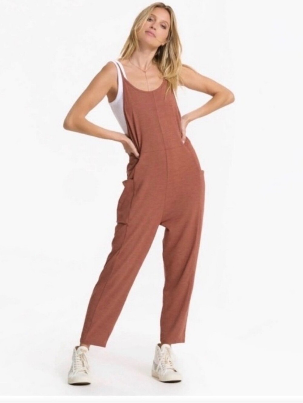 Vuori Breezy Jumpsuit in Copper Womens Size Small Pockets Athleisure One Piece.